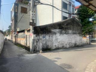 65m2 lô góc yên viên phù đổngsẵn c4 ở/cho thuêmt7mđườg thôg oto50m ra đường đôi+phố lớn