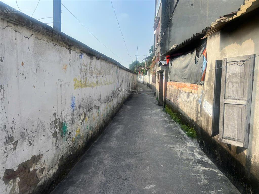 65m2 lô góc yên viên phù đổngsẵn c4 ở/cho thuêmt7mđườg thôg oto50m ra đường đôi+phố lớn