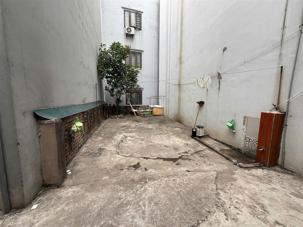 50m2 phan đăng lưu yên viên phù đổngmt4mđường 2 oto tránhnở hậusổ chính chủ sẵn sàng giao dịch