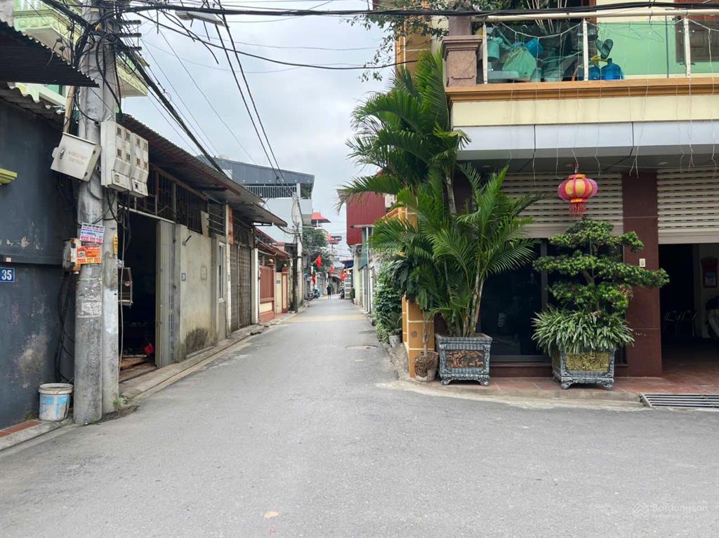 Cực gần vinsẵn 2t 108m2 cho thuê yên thường yên viên phù đổngmt5mđường thông oto tránh