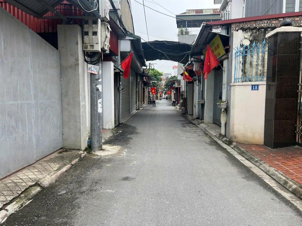 40m2 phố hà huy tập yên viên phù đổngngõ nông20m ra mặt phốtiện nghi sống ngập tràn0965 901 ***