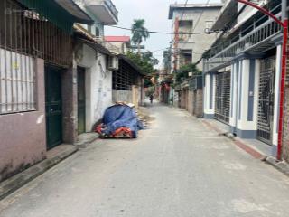 66m2 cống thônvài bước ra phố hà huy tập yên viênmt4.35đường thôg oto tránhgần chợtiện ích az
