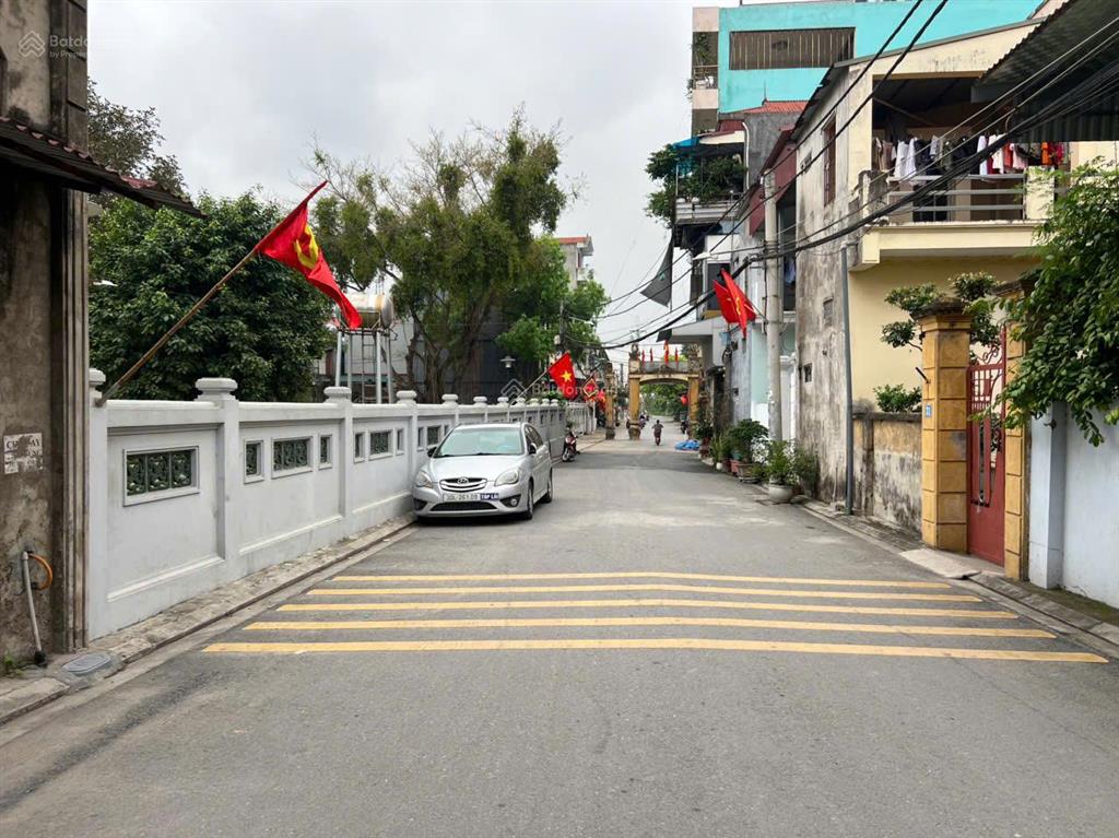 Cực gần vinsẵn 2t 108m2 yên thường yên viên phù đổngmt5mtrục chính oto tránhgần nhà văn hoá