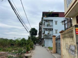 Đất+nhà c4 cống thôn70m2mt5mô tô tránhgần đường quy hoạchtrường & bãi đỗ xe ngay cạnh