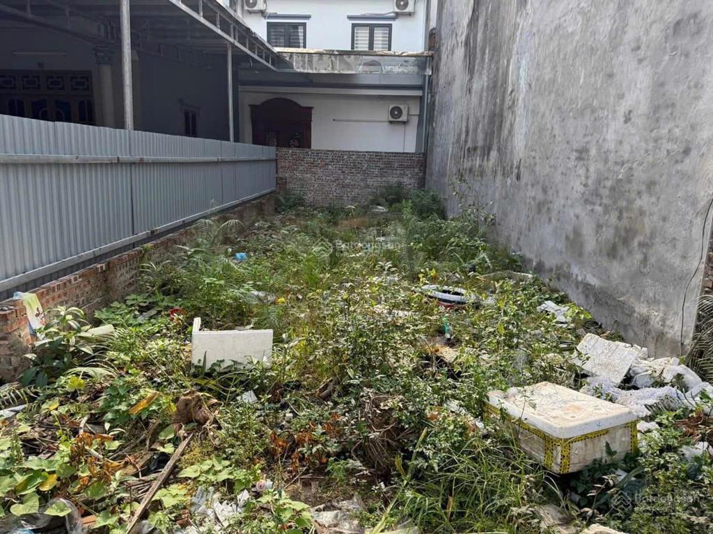 66m2 cống thônvài bước ra phố hà huy tập yên viênmt4.35đường thôg oto tránhgần chợtiện ích az
