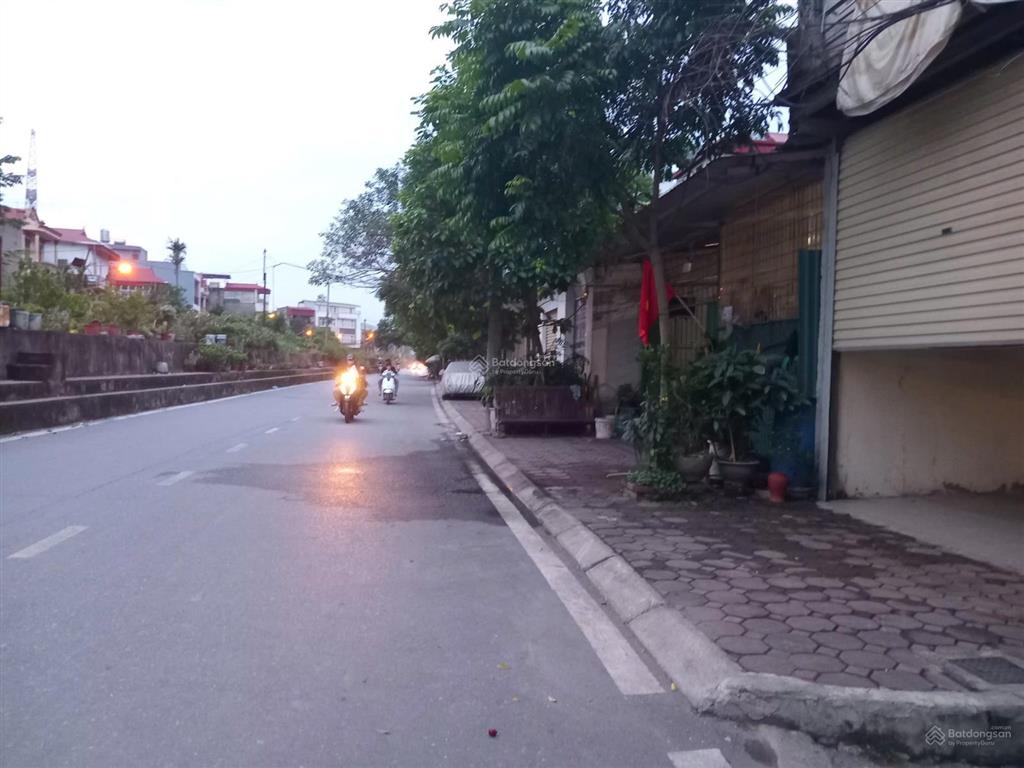 Lô góc mặt phố hà huy tập yên viên83mmt5mở kinh doanhcho thuê đều đỉnh0965 901 ***