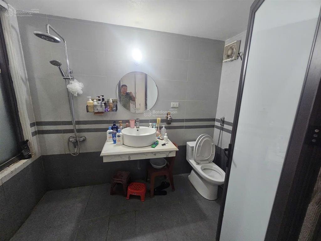 Chủ thiện chílô góc sẵn nhà 1t yên viên135m22pn2wc1 khách + bếpoto thông đặng công chất