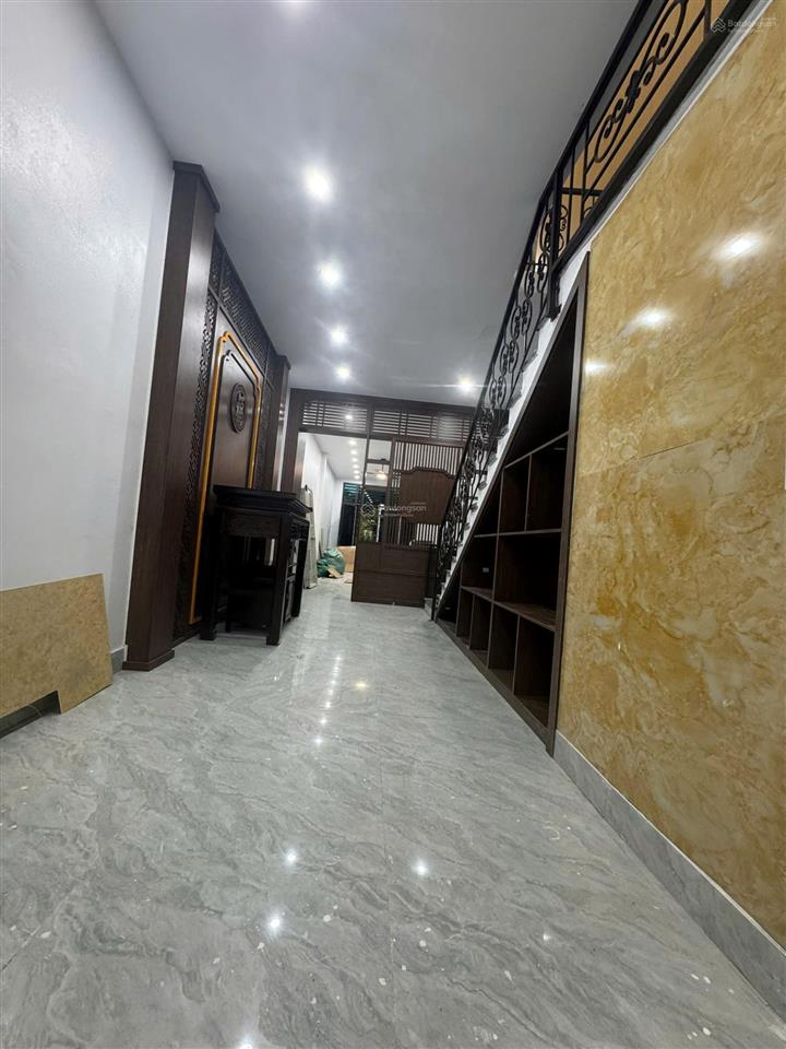 8.x tỷ nhà 2t mới xây phố phan đăng lưu yên viên110m² mt4m oto tải tránhkết nối giao thông tiện