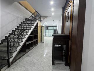 8.x tỷ nhà 2t mới xây phố phan đăng lưu yên viên110m² mt4m oto tải tránhkết nối giao thông tiện