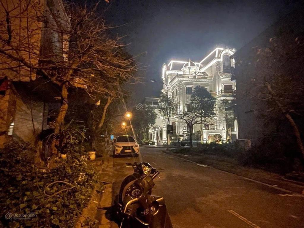 40m2 tái định cư yên thường yên viên phù đổng mới, mt 4m, cách lô góc 1 lô, không lo quy hoạch