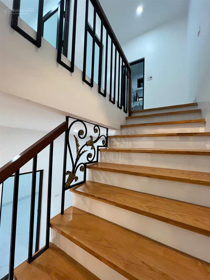 Xuân dục yên thường 56m2 mt4msẵn c4 ở ngay/cho thuêngõ oto thôngkhu vực hiếm nhà bán