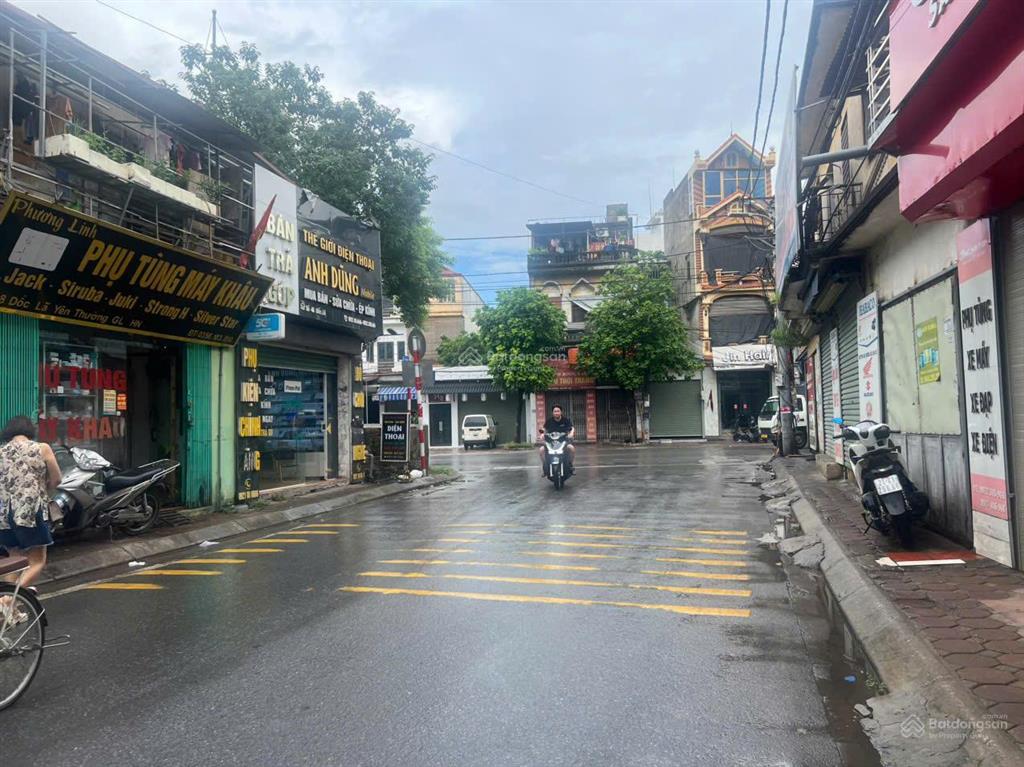Bán nhà 3t yên thường yên viên phù đổng full nt mt 8.2m đường oto kinh doanh, 100m ra ninh hiệp