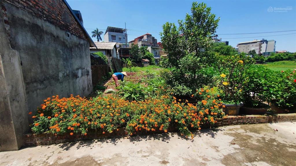 8.xtỷ nhà 2t mới xây phan đăng lưu yên viên, 110m2 mt 4m oto tải tránh, kết nối log biên đông anh