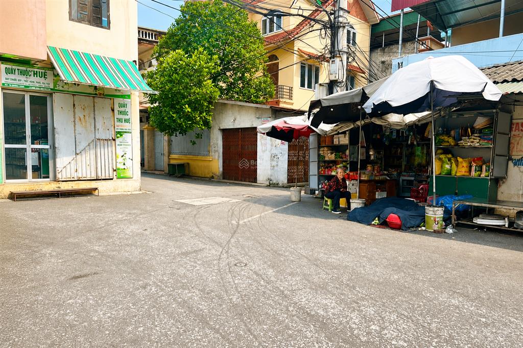 50m2 sẵn nhà 1t thôn trung dương hà yên viênđường oto thônggần chợsổ vuông vắn0965 901 ***