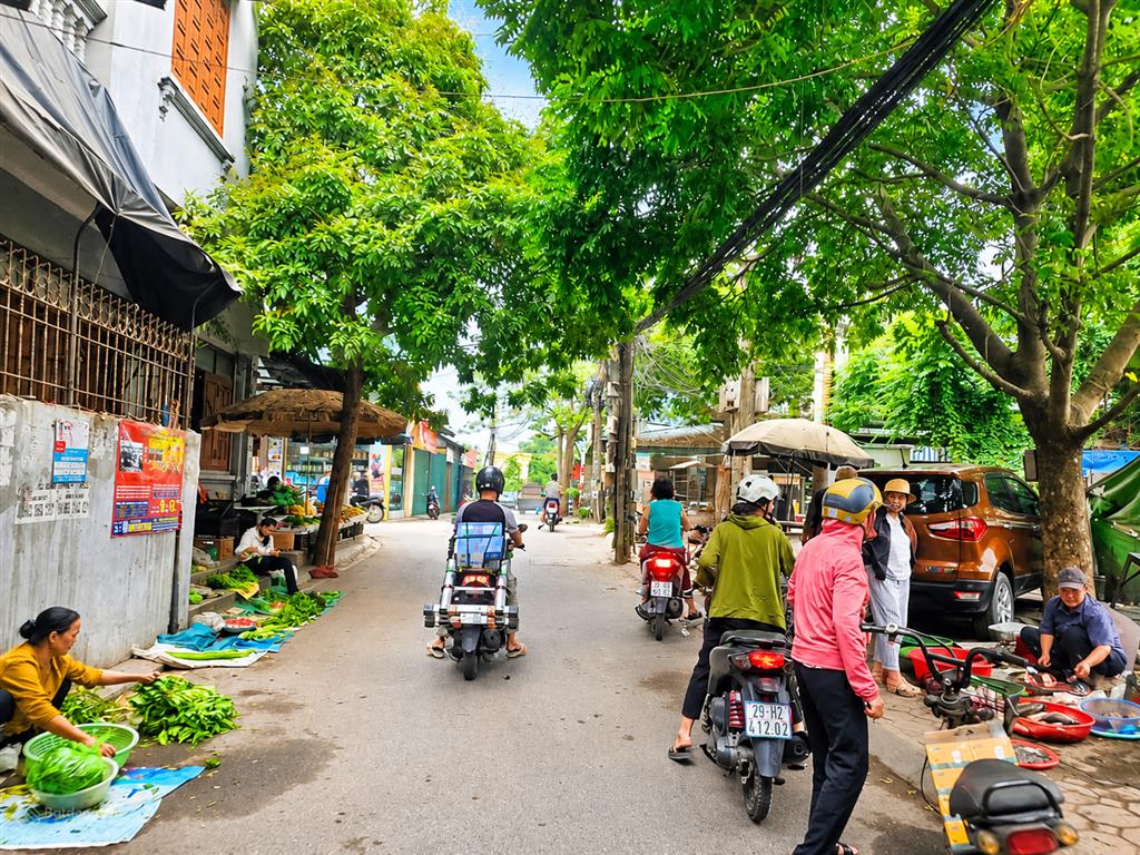 106m2 mt11mmặt phố mới cống thôn hồ sen  đặng công chất15m ra đường mới 4 làn otosát chợ lớn