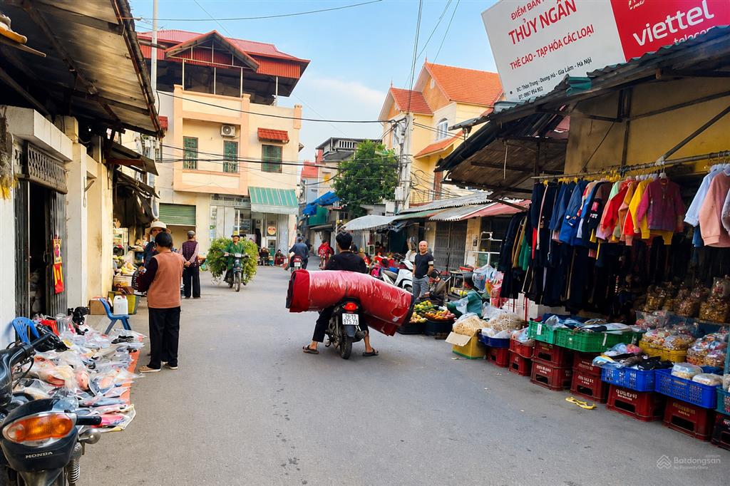 90m2 lô góc thôn trung dương hà phù đổng, mt 5.5m 2 mặt thoáng đường thông oto con, sát chợ sầm uất