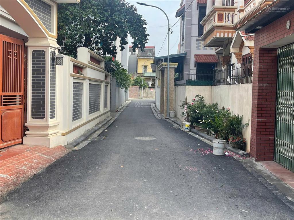 3 tỷ nhỉnh lô góc phúc hậu đông anhngõ thông taxigần 2 vinsát cao tốcgần tđckhông quy hoạch
