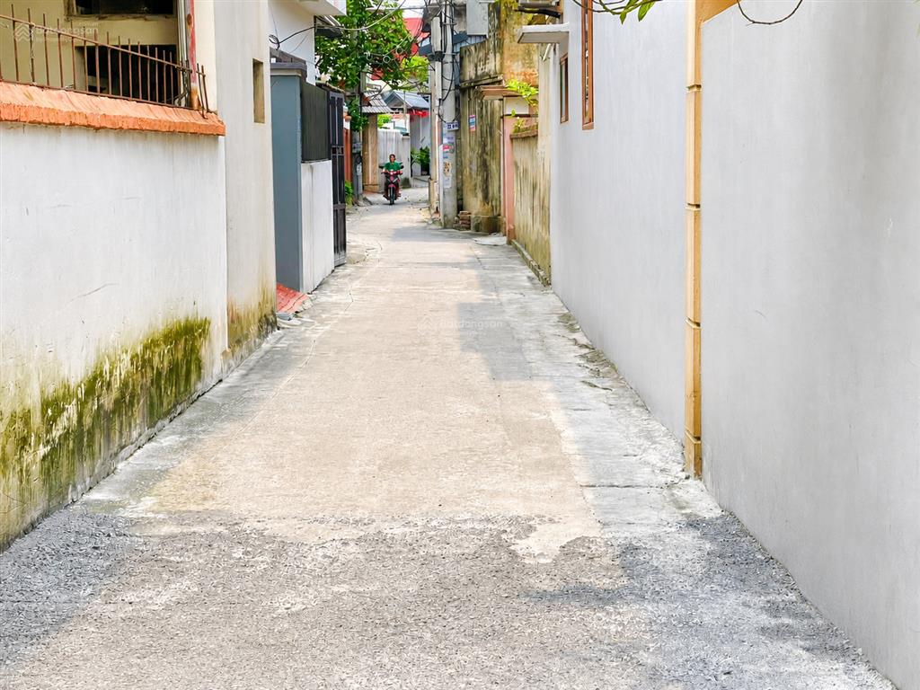 4.x tỷ 60m2 xuân dục yên thườngmt7mngõ nông thôngsổ nở hậu50m ra oto tránhdân cư đông