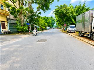 Giá tốt 125tr/m2không quy hoạchoto tránhvỉa hètái định cư yên thường gia lâmdân cư đông