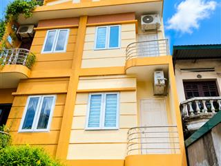Sẵn nhà đẹp 4t ở ngay, yên viên gia lâm, 57m2, đường oto, sổ sẵn, kết nối giao thông thuận tiện