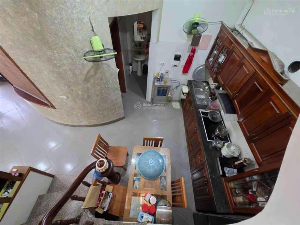 Nhà dân xây 3t mới đẹp trung tâm yên viên phù đổng60m2 mt6m6.x tỷ1 nhà ra ô tô tránhgần chợ lớn