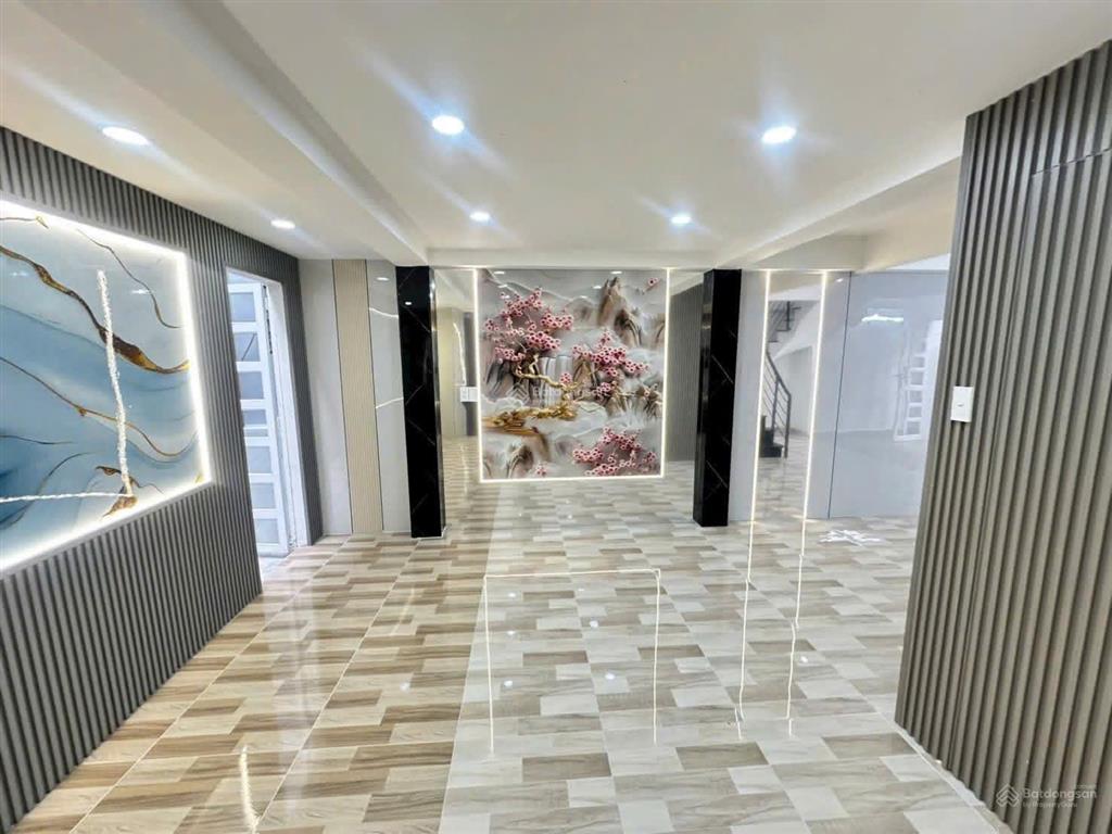 Lên sóng bán nhà đẹp ngay cầu an lộc  3 tầng  4. x tỷ