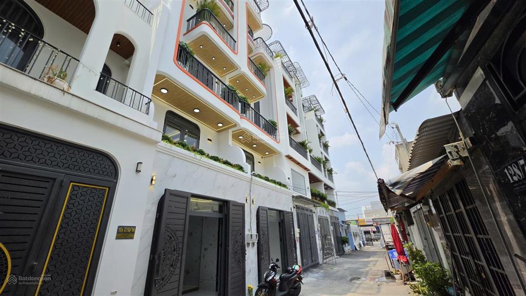 Nhà mới ngay chợ cầu đồng, ngã tư ga q12  6,4 tỷ