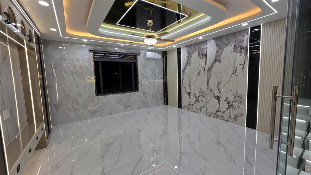 Nhà ngang 5mx15m thang máy thới an 20  full nội thất