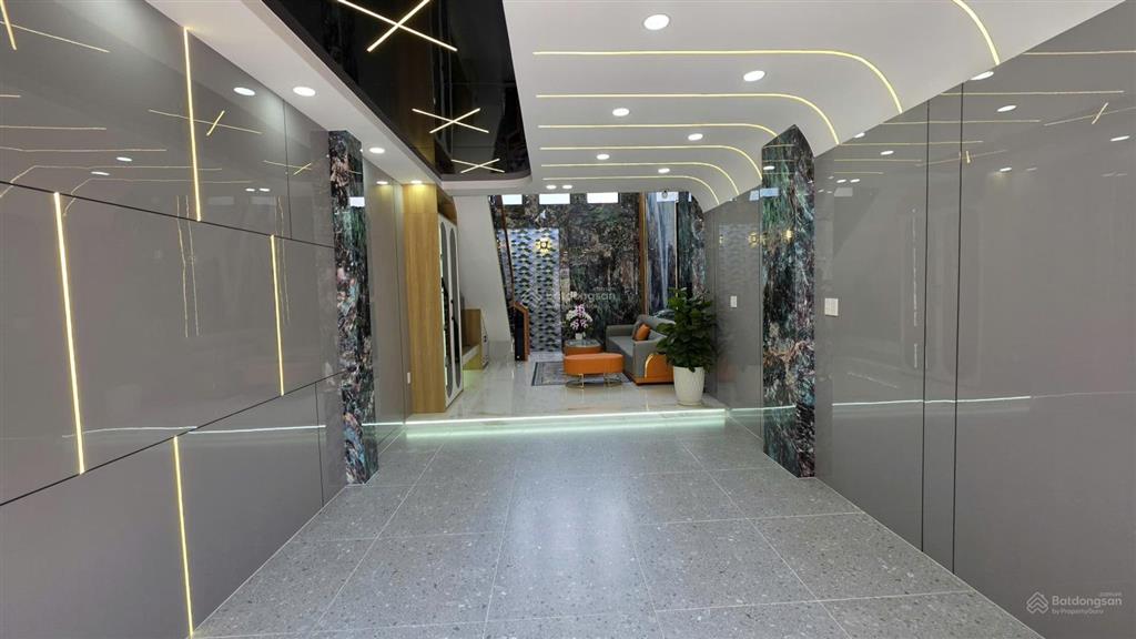 Nhà mới 4 tầng gần trường chinh, 10p ra sân bay 7.x tỷ
