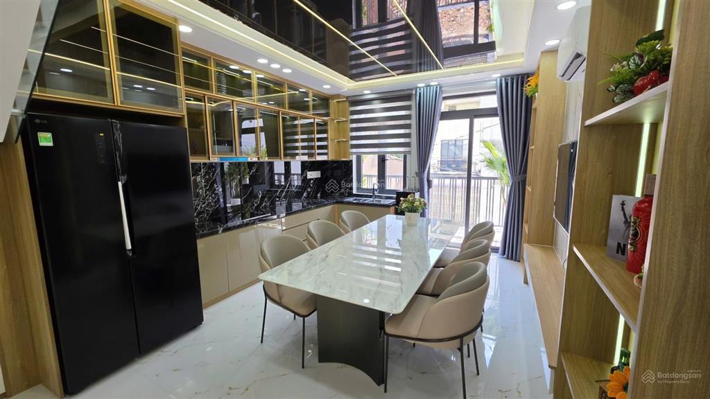 Nhà mới 4 tầng gần trường chinh, 10p ra sân bay 7.x tỷ