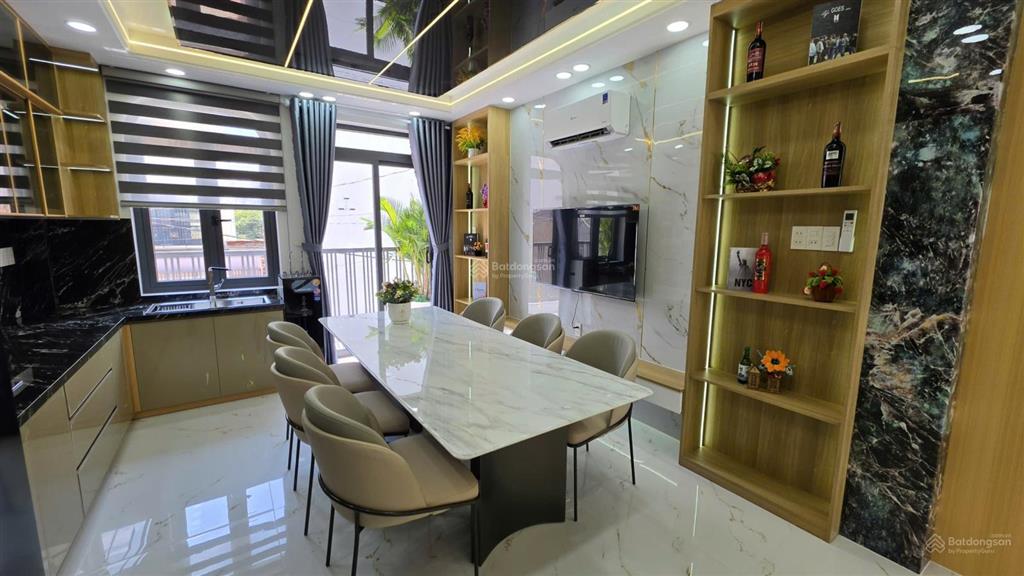 Nhà mới 4 tầng gần trường chinh, 10p ra sân bay 7.x tỷ