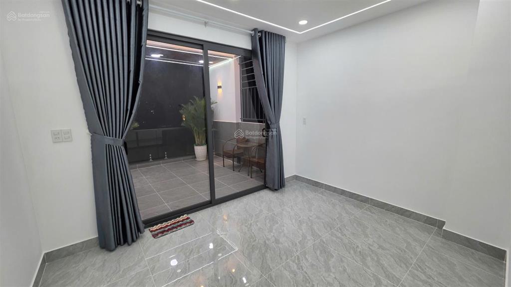 Nhà phố mới tx33 80m2, thang máy, 4 tầng full nội thất  nhỉnh 7t