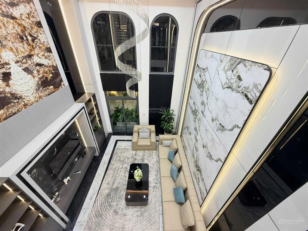 Nhà phố luxury mặt tiền kênh thạnh lộc 37 an phú đông 7.8 tỷ
