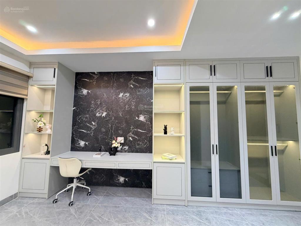 Nhà phố luxury mặt tiền kênh thạnh lộc 37 an phú đông 7.8 tỷ