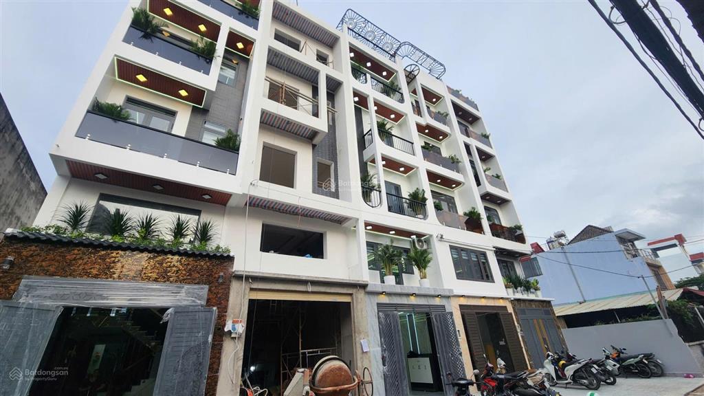 Nhà phố cao cấp mới 100% đường ta13, lê thị riêng, p. thới an  có thang máy