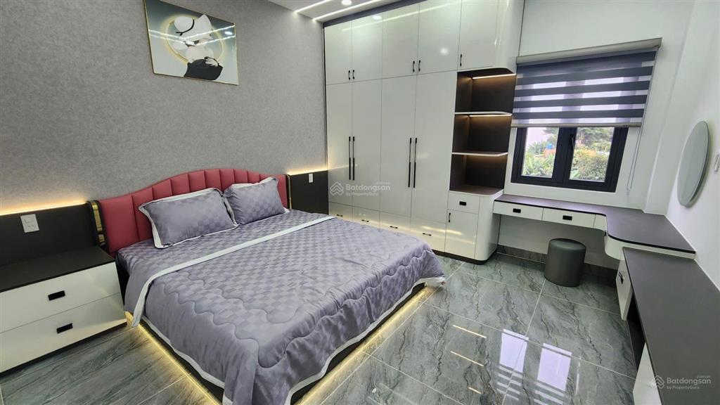 Nhà phố cao cấp mới 100% đường ta13, lê thị riêng, p. thới an  có thang máy