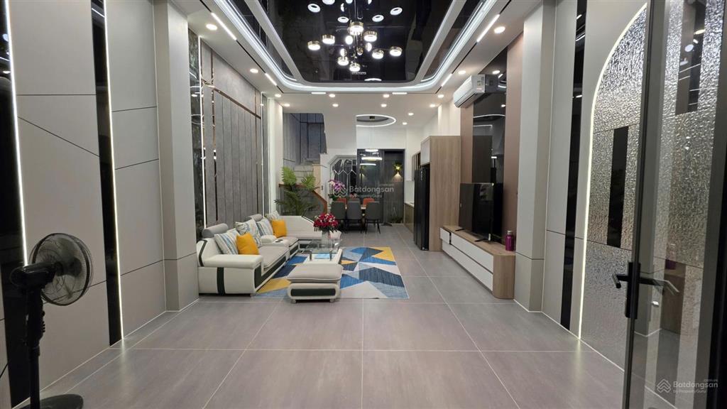 Mặt tiền kênh tl37 an phú đông ngang 4,5m kinh doanh đỉnh