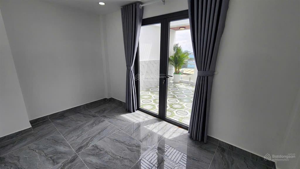 Nhà ngộp tx25, thới an 4.2x19m full nội thất có hộc thang máy
