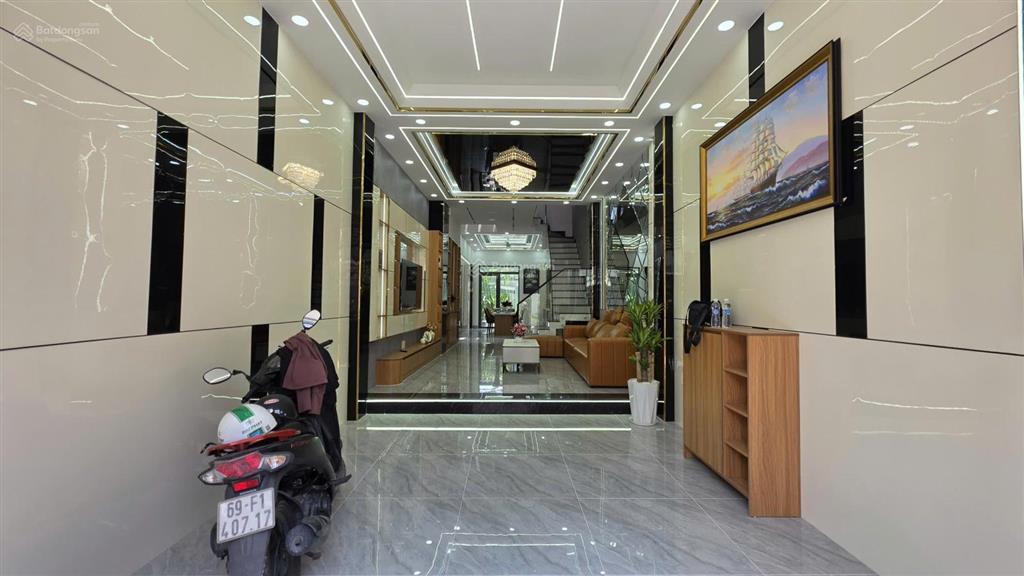 Nhà đẹp xây mới trung tâm p. thới an 4x20m hẻm thông xe hơi ngay chợ minh phát