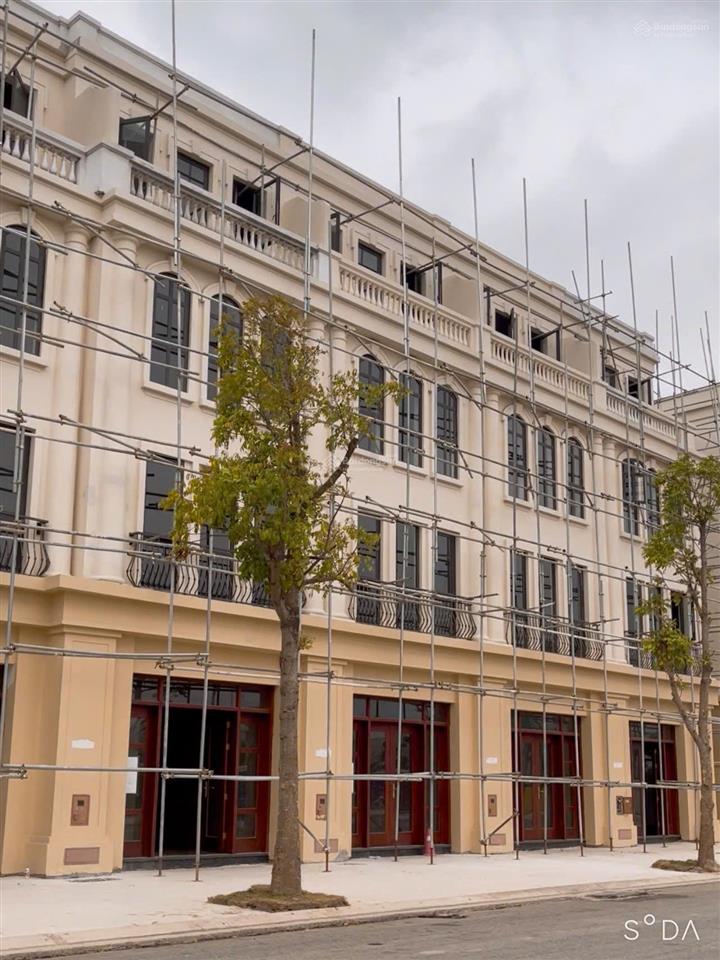[tặng 100m sân vườn] cho shophouse đường 36m