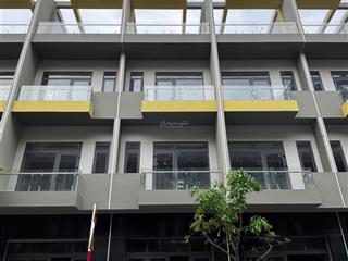 Cho thuê nhà phố bcons uni valley 4 tầng, 240 m2 chỉ 10 triệu/tháng!