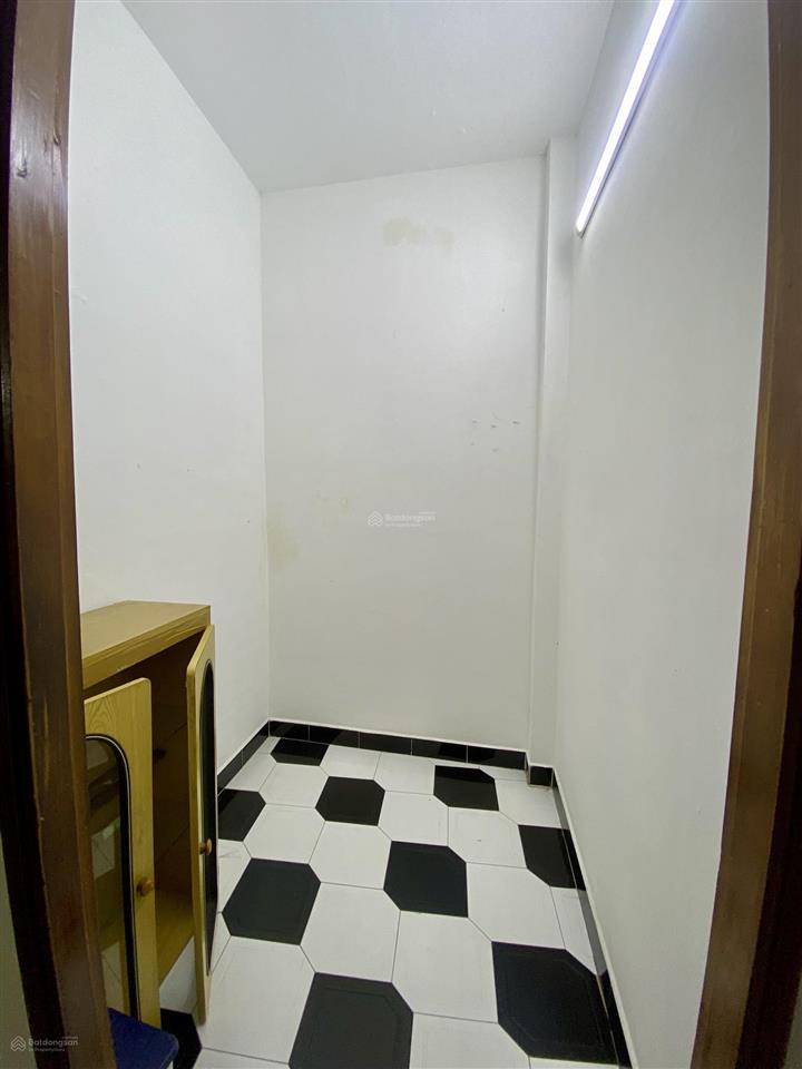 Nhà 4 tầng 4pn3wc hẻm 5m nghĩa phát giá 6,5t tl . vũ lộc phát 0934 033 ***