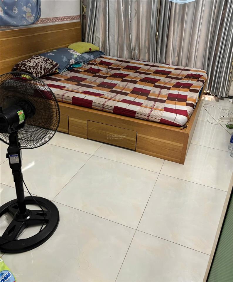 Nhà 3 tầng hẻm 5m nghĩa phát cho thuê giá 10 triệu/tháng.  vũ lộc phát 0934 033 ***