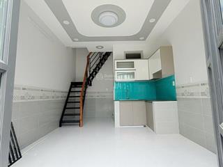 Nhà 3 tầng 2pn  3wc hẻm 5m lạc long quân giá 10 triệu/tháng. vũ lộc phát 0934 033 ***