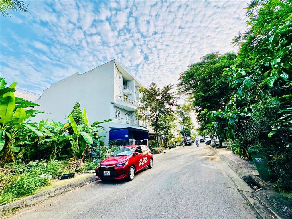 Đất ô tô tránh nhau ngay kdc khang điền, phước long b ngang 6m khu dân trí cao gần công viên vỉa hè