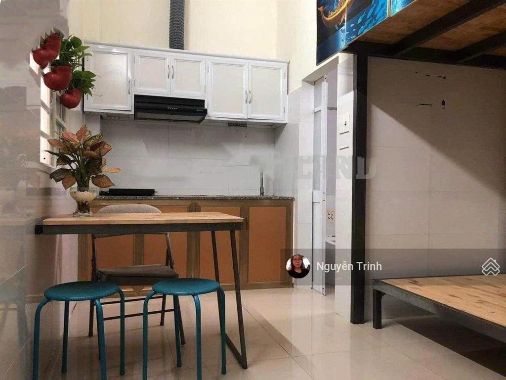 Giảm sốc 2 tỷtòa nhà 4 tầng mặt tiền sầm uấttrường thọcho thuê 150tr/thngang 8m2p ra ga metro