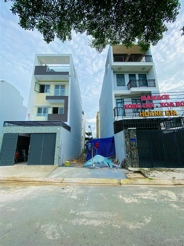 Đất trục chính đối diện the global cityphước long bquận 9110m2giá 13ty1