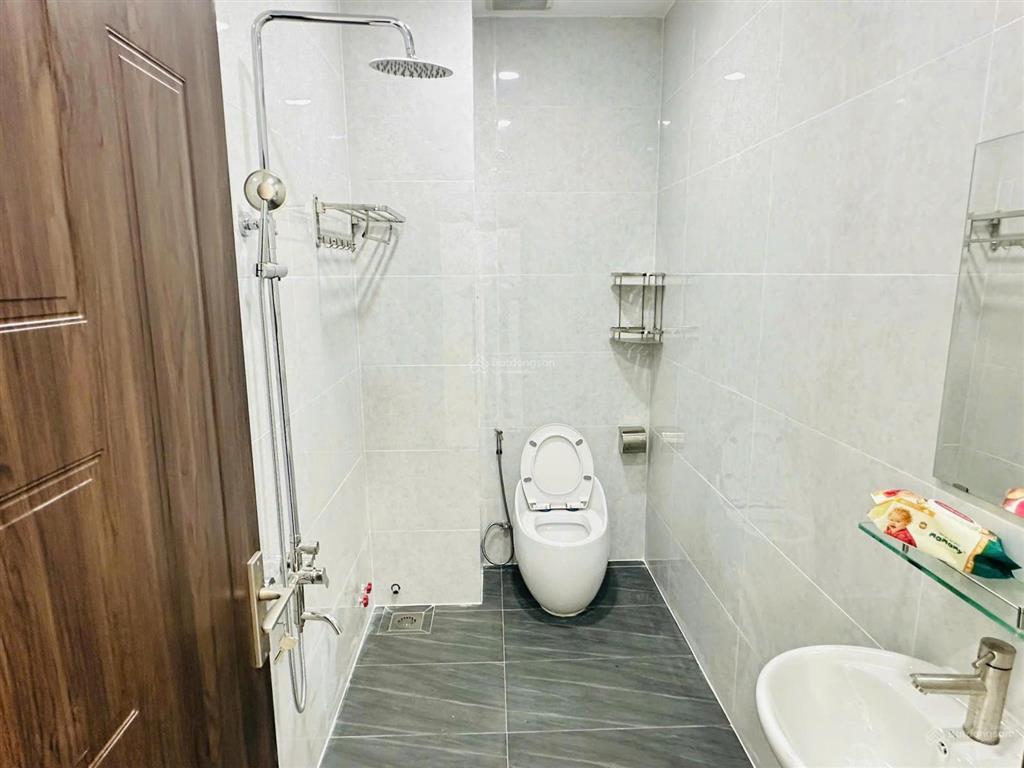 Hiếm có! nhà 3 tầng gần đỗ xuân hợp, phước long b, q9, oto ngủ nhà, dọn vào ở ngay