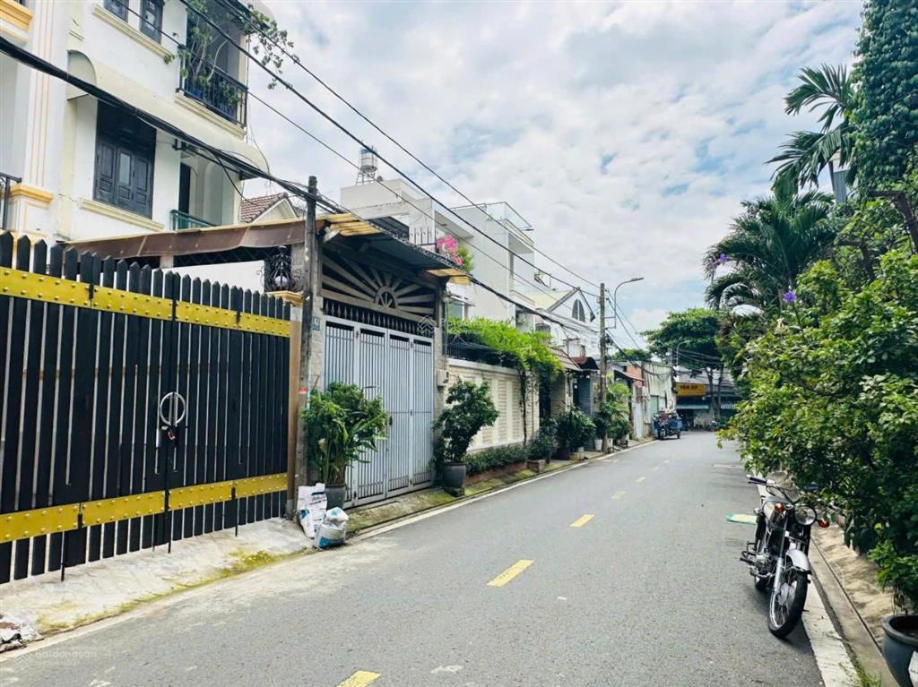Hiếm có! nhà 3 tầng gần đỗ xuân hợp, phước long b, q9, oto ngủ nhà, dọn vào ở ngay