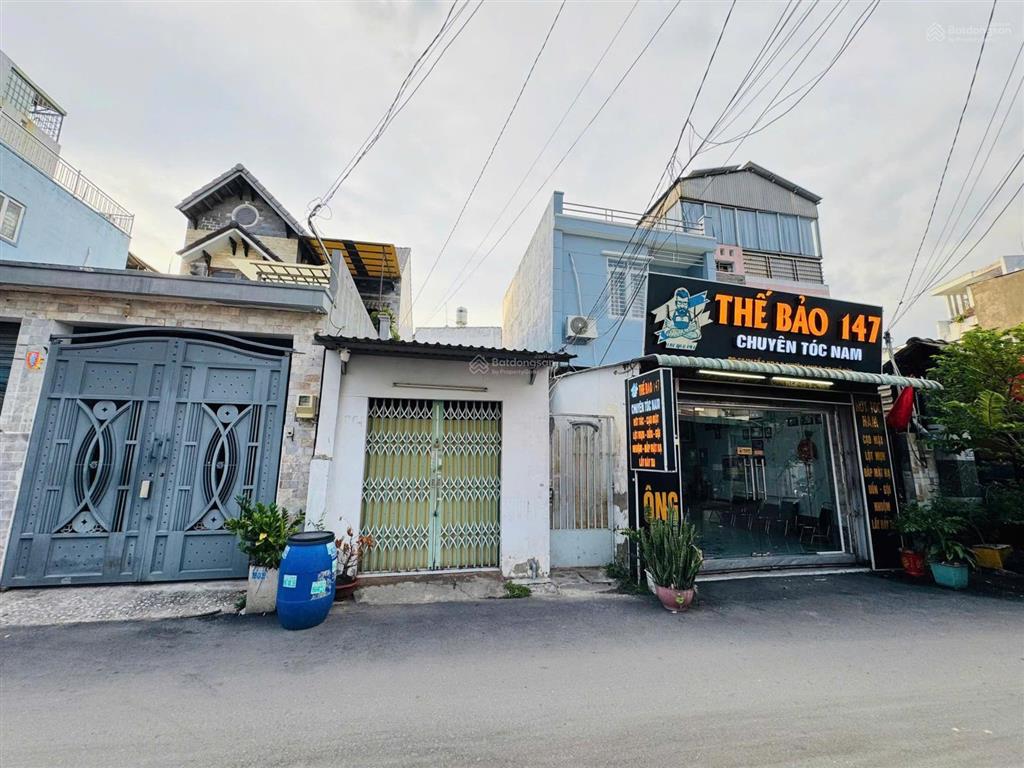 Đất tặng nhà c4 mặt tiền sầm uất ngay trần thị điệu, phước long b, quận 9, cận ga metro bình thái